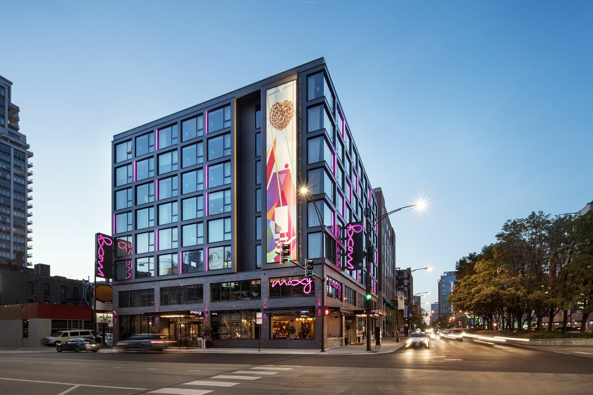 Отель Moxy Chicago Downtown Экстерьер фото